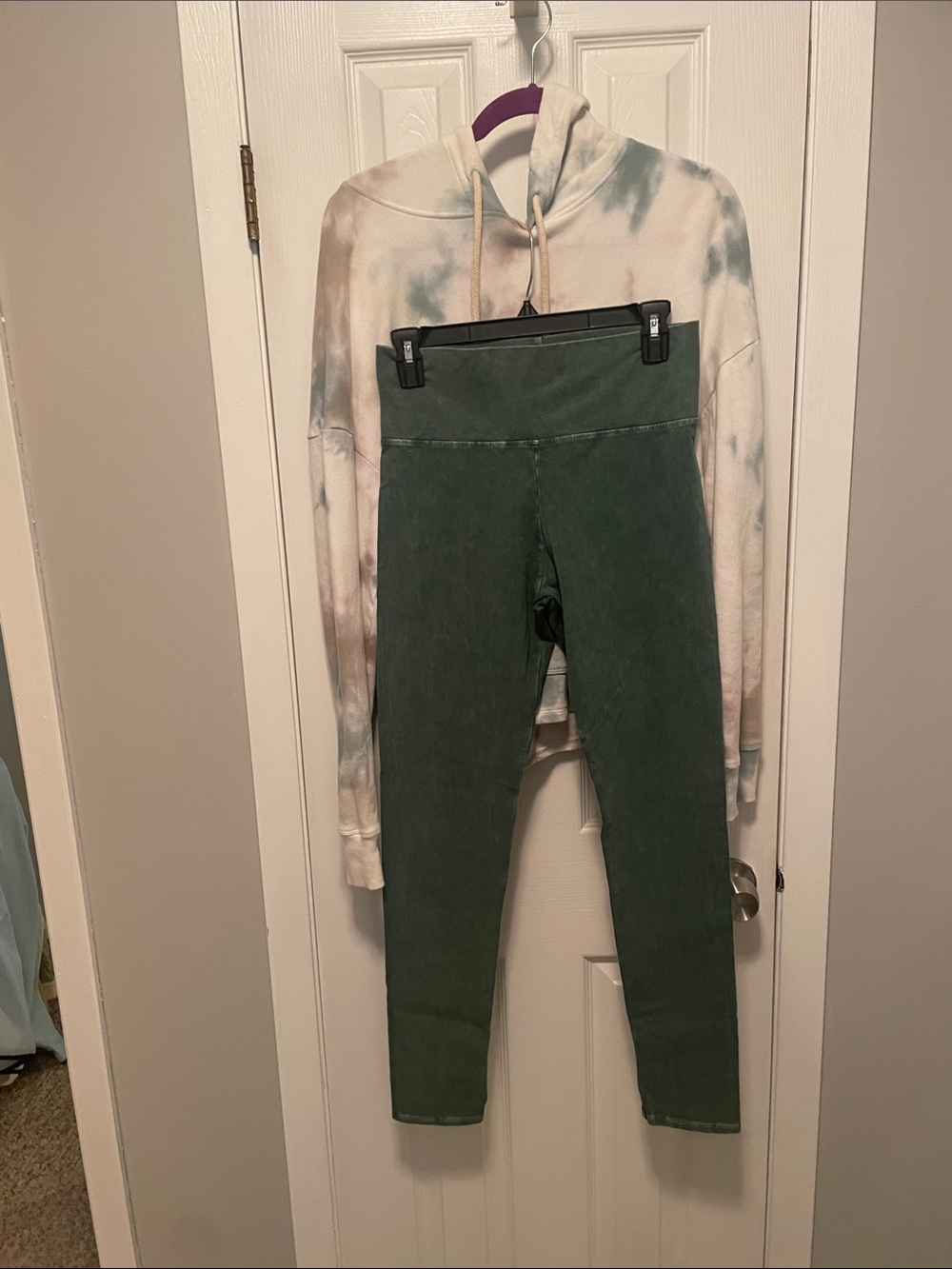 Universal Thread High-Waist Forest Green Leggings